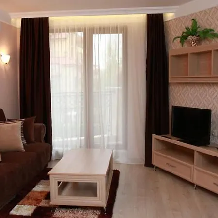 Harmony 5 Monte Carlo Privat サニービーチ